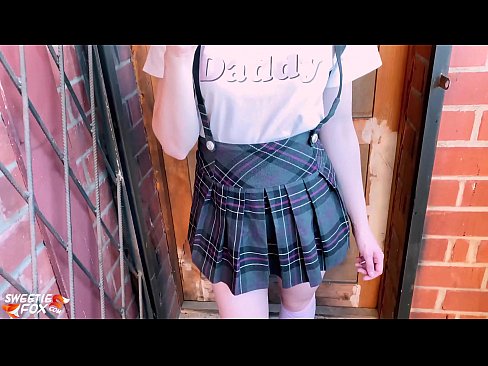 ❤️ Schoolgirl Mengisap penisnya dalam-dalam dan meniduri alih-alih kelas. Anal porno di id.porn-mz.ru